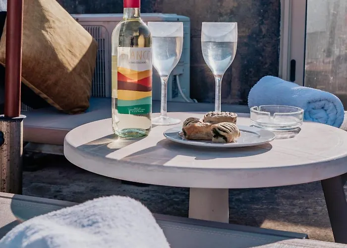 Mohba Townhouse, Private Roof Jacuzzi, Garden, Bbq By Haven & Keys Malta *