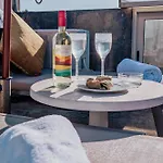 Mohba Townhouse, Private Roof Jacuzzi, Garden, Bbq By Haven & Keys Malta *