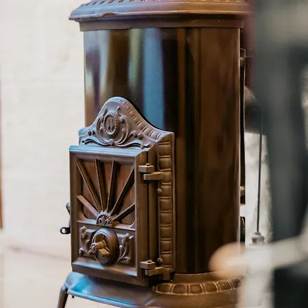 Mohba Townhouse, Private Roof Jacuzzi, Garden, Bbq By Haven & Keys Malta Semesterbostad Xagħra