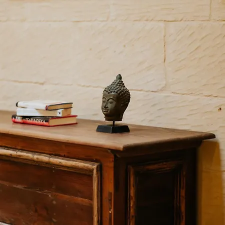 Mohba Townhouse, Private Roof Jacuzzi, Garden, Bbq By Haven & Keys Malta *