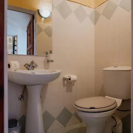 Mohba Townhouse, Private Roof Jacuzzi, Garden, Bbq By Haven & Keys Malta *