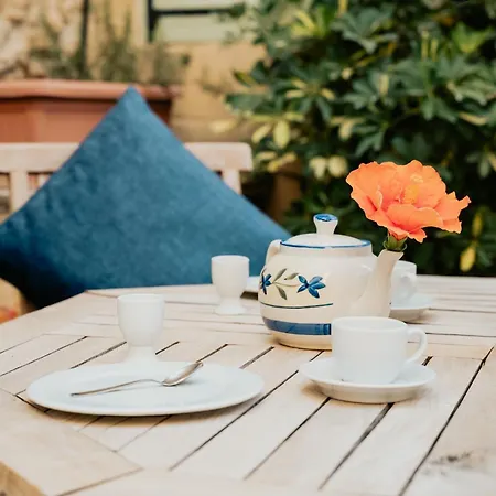 Mohba Townhouse, Private Roof Jacuzzi, Garden, Bbq By Haven & Keys Malta * Xagħra