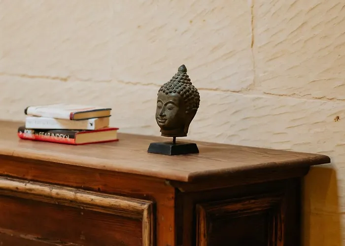 Mohba Townhouse, Private Roof Jacuzzi, Garden, Bbq By Haven & Keys Malta *